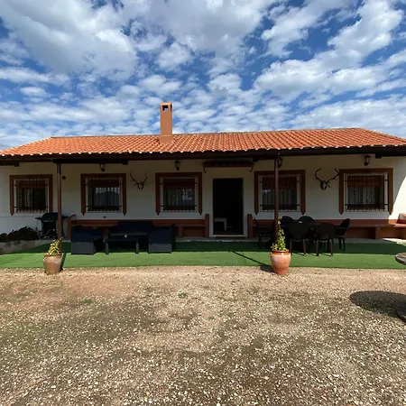 Chorreras Del Orejon 1 Holiday home Villaviciosa de Cordoba
